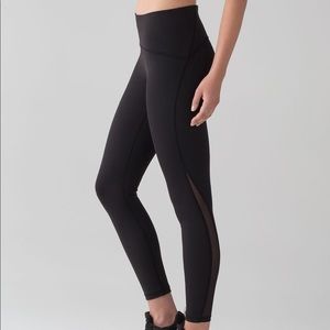 Lululemon Train Times 7/8 - DISCONTINUED